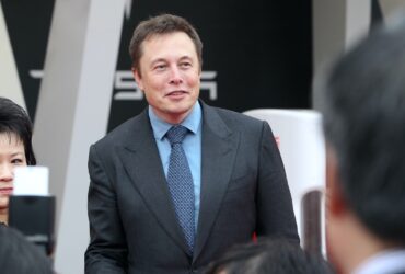 Elon Musk annuncia TruthGPT, la sua risposta a ChatGPT thumbnail