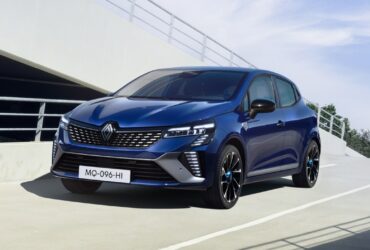 Renault Clio, nuovo design e tanta tecnologia thumbnail