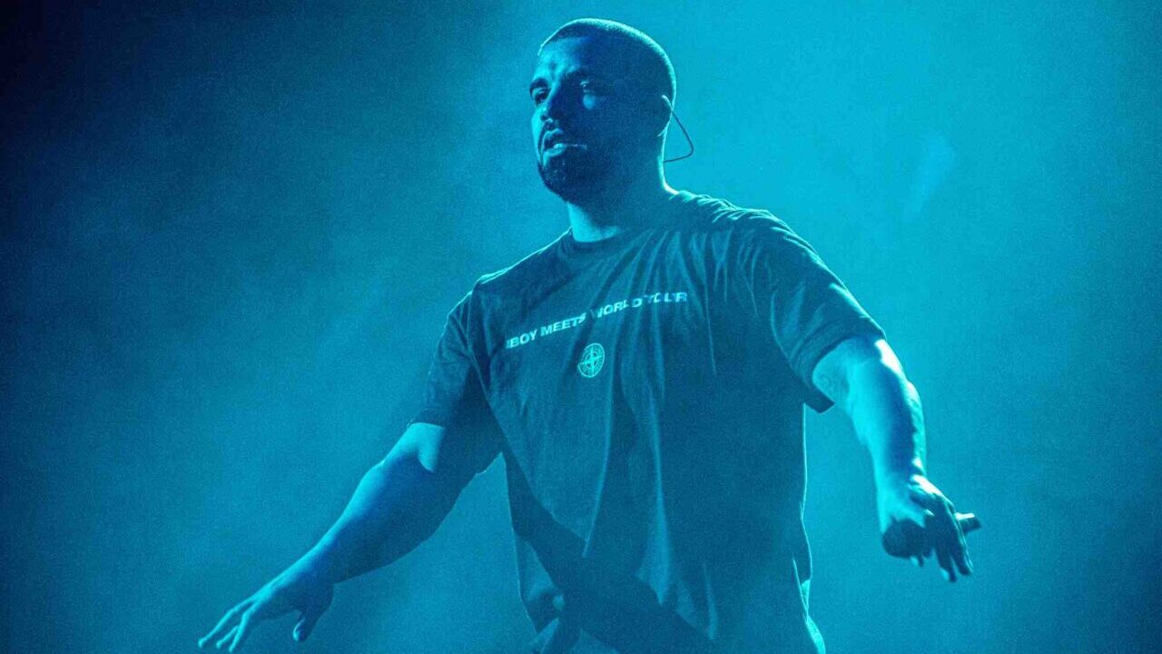Una nuova canzone di Drake e The Weeknd diventa virale, ma è un falso AI thumbnail