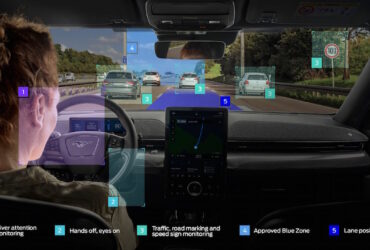 Ford BlueCruise, la guida "senza mani" in autostrada su Mustang Mach-E debutta in Ue thumbnail