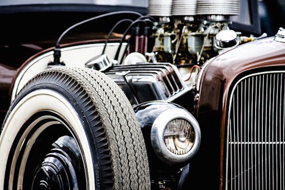 Historic cars and fluel source Pixabay 2
