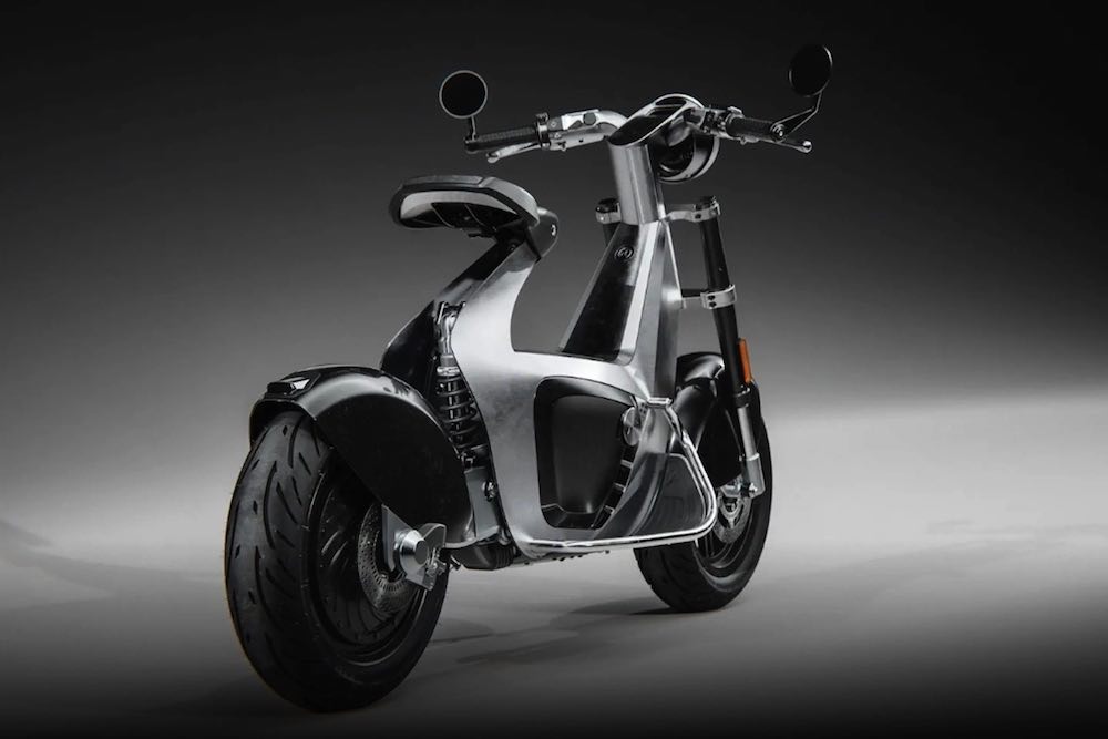 Stilride 1, from Sweden comes the origami-inspired metal electric scooter, source sito