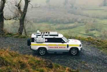 La speciale Defender 130 celebra il “Queen's Platinum Jubilee” thumbnail