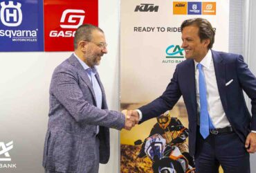 CA Auto Bank sigla una partnership con KTM Sportmotorcycle Italia thumbnail