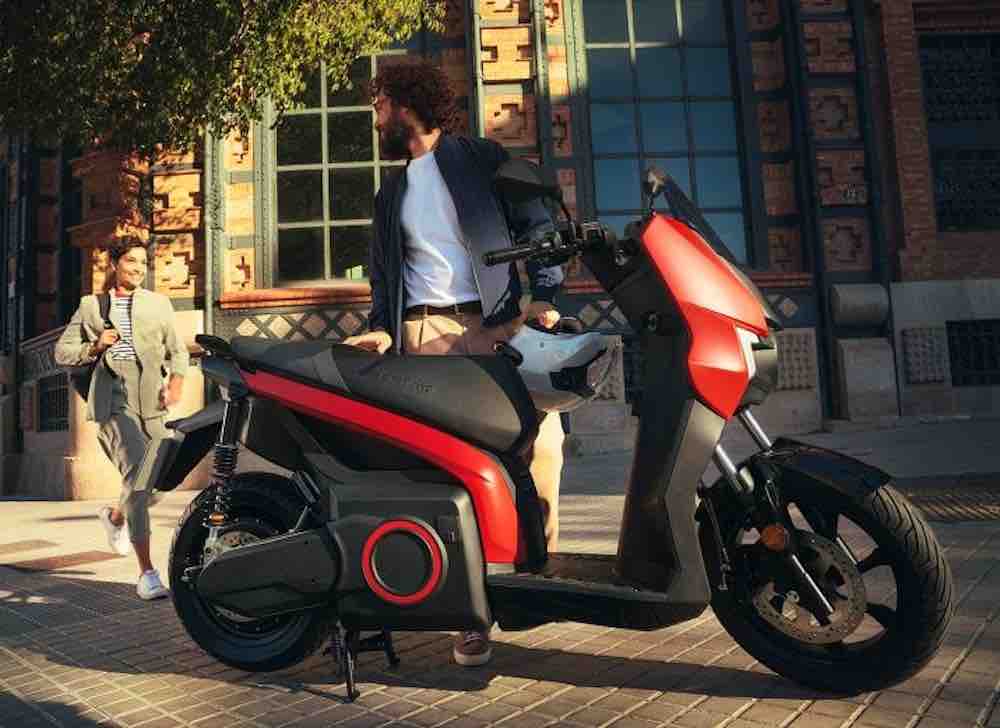 Seat MÓ 125, the always connected electric scooter, source official website