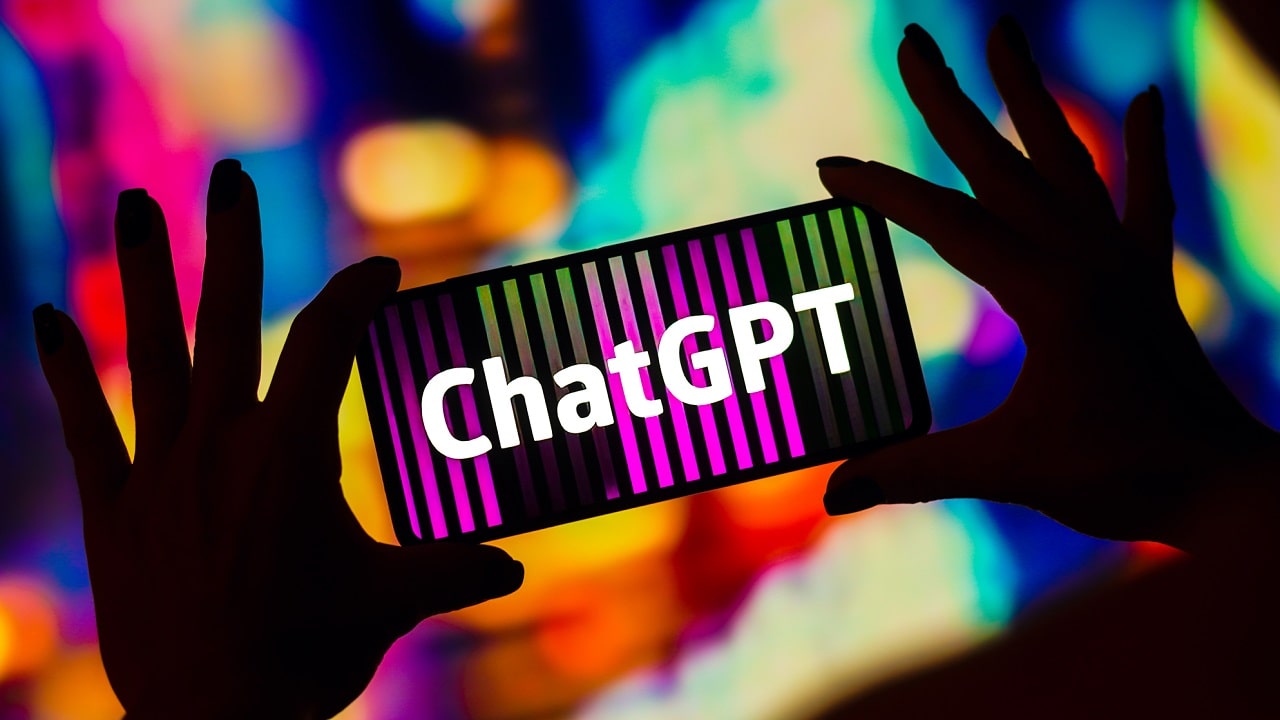 L'app iOS di ChatGPT si espande in 40 Paesi - ma non l'Italia thumbnail