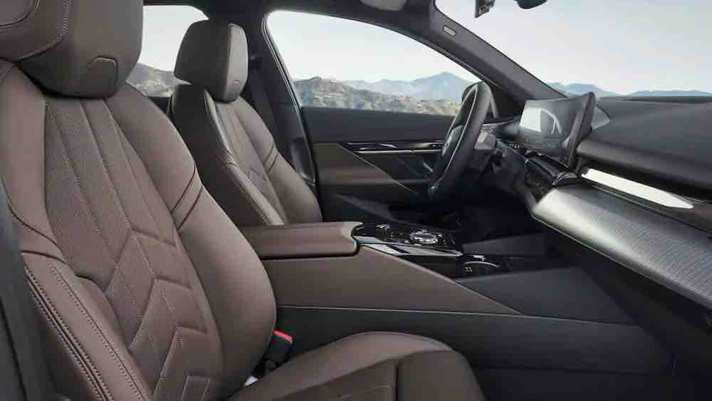 The new BMW 5 Series sedan, press office source