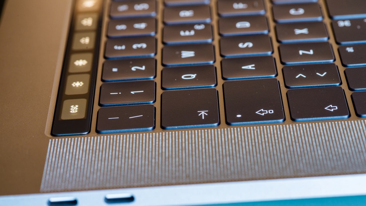 Apple patteggia, $50 milioni per le tastiere dei Macbook thumbnail