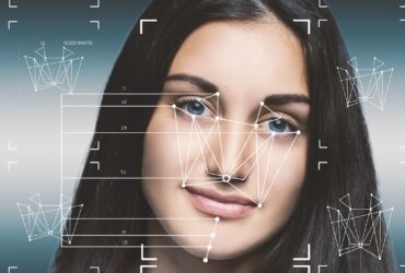 Censurate, sessualizzate e shadowbannate. Le donne sono discriminate dalle Big Tech thumbnail