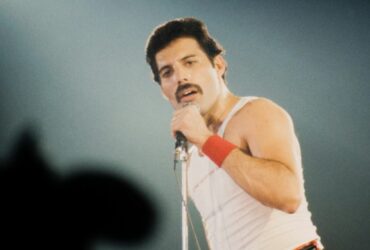 Freddie Mercury realizza una cover di Yesterday dei Beatles grazie all’AI thumbnail