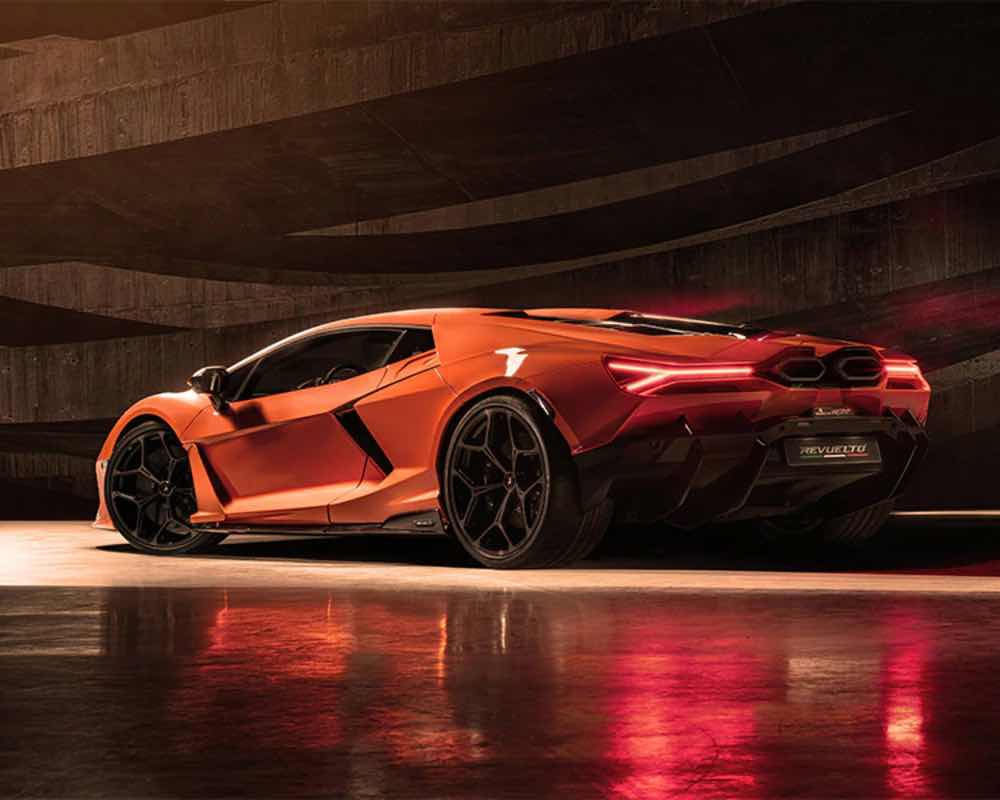 Lamborghini Revuelto, the plug-in V12 hybrid hypercar heir to the Aventador, site source