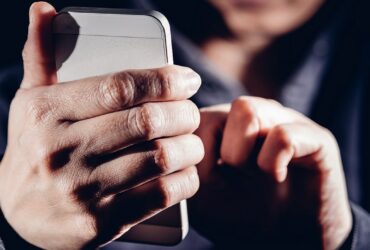 Smartphone con malware preinstallati in fabbrica, l'Italia è al sicuro thumbnail