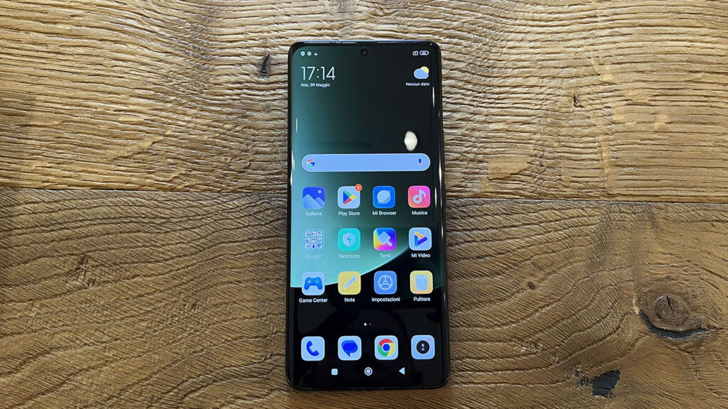 XIaomi 13 Ultra display