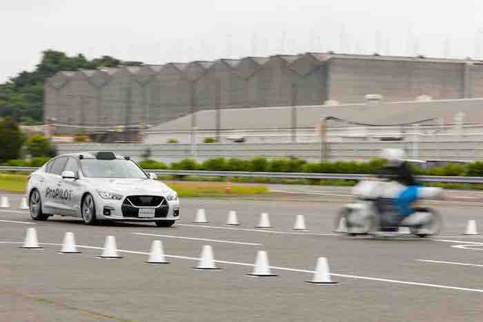 Nissan develops Intersection Collision Avoidance, press office source