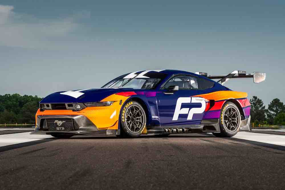 Ford presents the Mustang GT3 at Le Mans, a sports icon, press office source