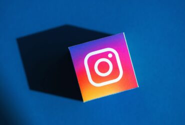 Instagram introduce la musica nelle Note e un nuovo strumento di traduzione thumbnail