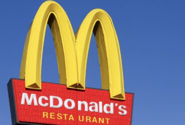 McDonald's rilascia un nuovo gioco per Game Boy Color thumbnail