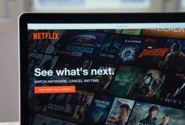Netflix blocca la condivisione ed è subito record di nuovi abbonati thumbnail