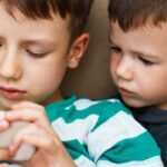 Texas: i minori non potranno usare i social senza il permesso dei genitori thumbnail