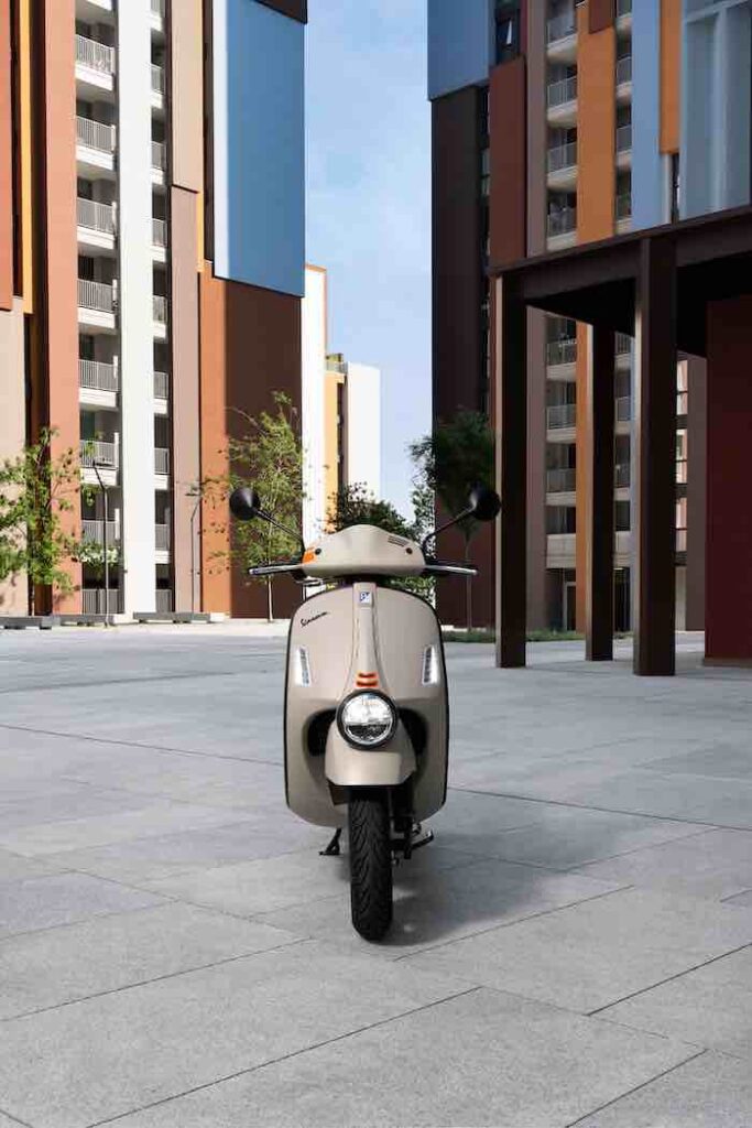 New Vespa Gtv, style has never been so sporty, press office source