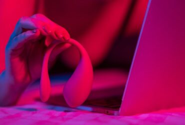 ChatGPT arriva anche nei sex toys, e non fa kink-shaming thumbnail
