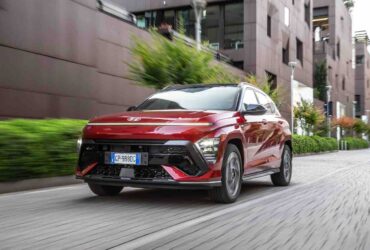 Nuova Hyundai Kona, il B-SUV a caccia di primati. La nostra prova thumbnail