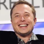 Elon Musk annuncia: il nuovo logo di Twitter sarà una X. Addio uccellino thumbnail