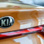 Kia segna nuovi record di vendita e punta alla leadership nella mobilità sostenibile thumbnail