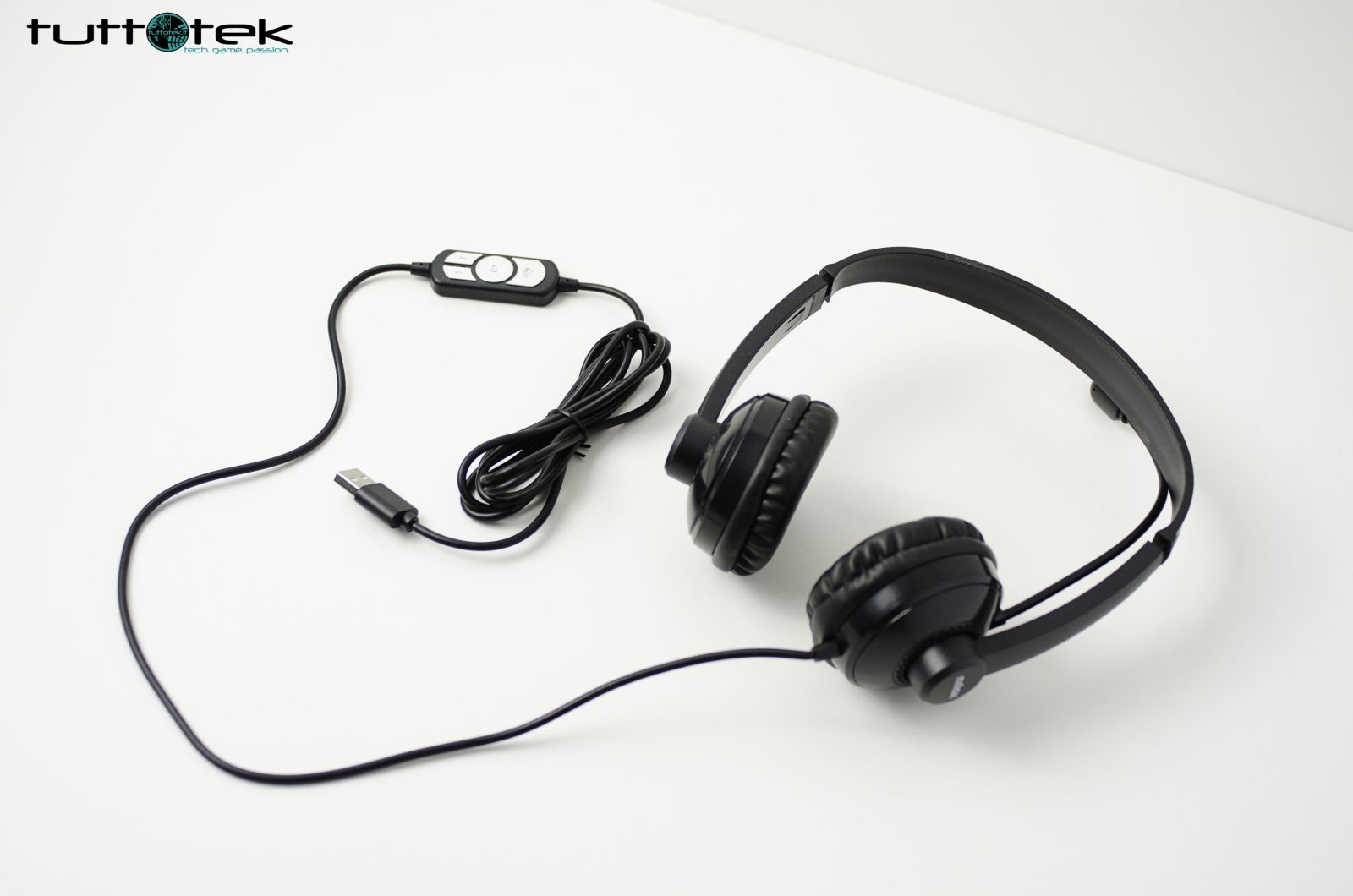 Nilox Multifunction Headphone Review: low price, but ...