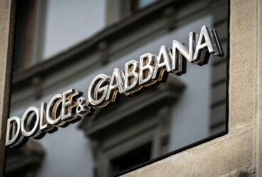 Sky presenta la smart TV firmata Dolce&Gabbana thumbnail