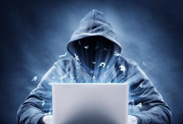 Hacker cinesi hanno colpito il Governo USA: violate caselle di posta elettronica thumbnail
