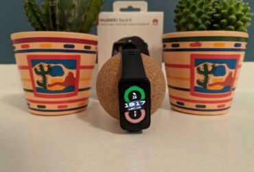La recensione di Huawei Band 8, uno smartwatch concreto thumbnail