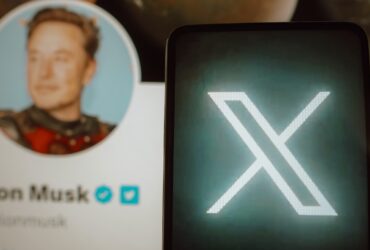 X rallenta l’accesso a Facebook e ad alcuni siti sgraditi a Musk thumbnail