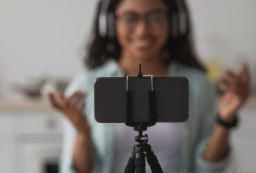 HeyGen, come funziona l'AI che traduce i video in ogni lingua thumbnail