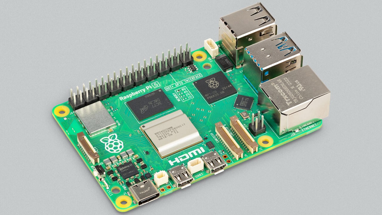 Raspberry Pi 5, la nuova versione del microcomputer è qui thumbnail