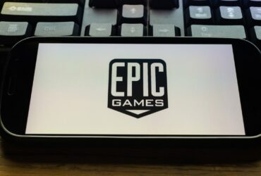 Epic Games licenzia 830 dipendenti e vende Bandcamp thumbnail