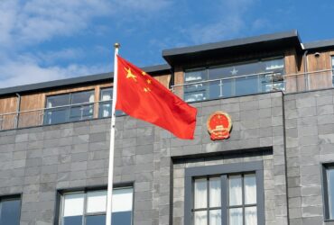 La Cina vieta agli ufficiali di governo di utilizzare iPhone thumbnail