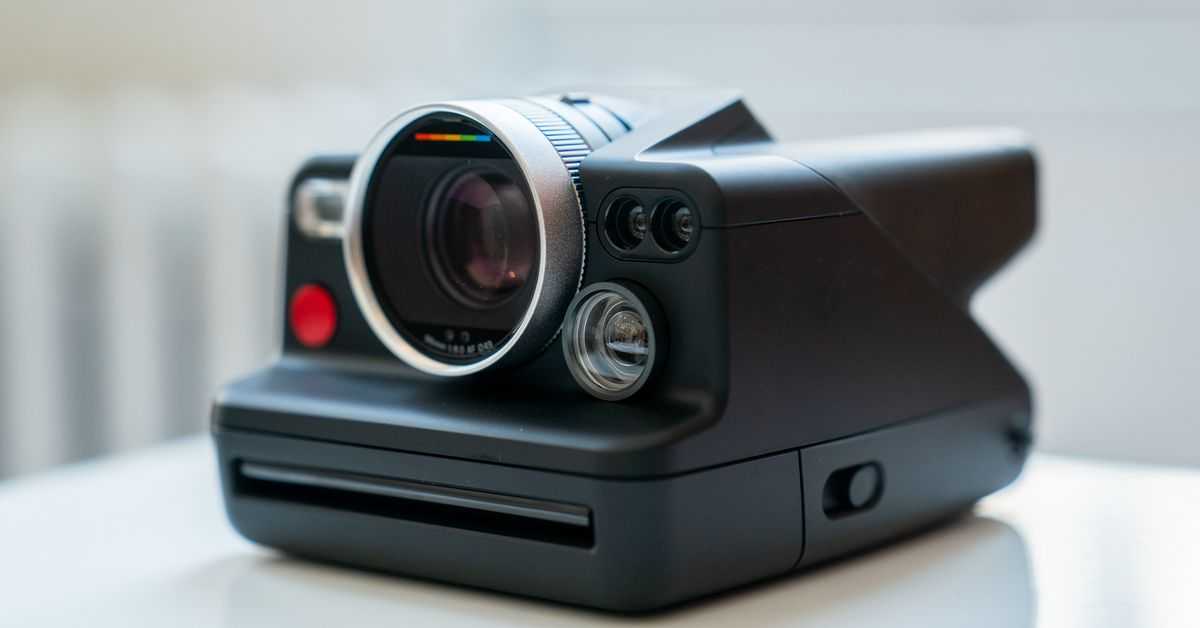 Polaroid I-2: the new snapshot with manual controls