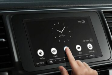 Sony lancia due nuovi ricevitori DAB per auto con connessione wireless thumbnail