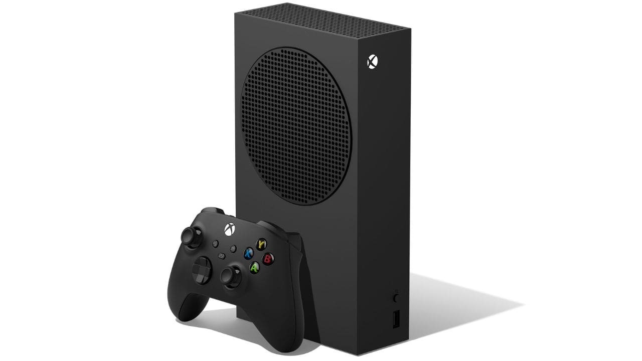 Xbox Series S da 1 TB: nera come il carbone, spaziosa come la Series X thumbnail