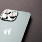 Apple punta sul titanio e le fotocamere per alzare i prezzi di iPhone thumbnail