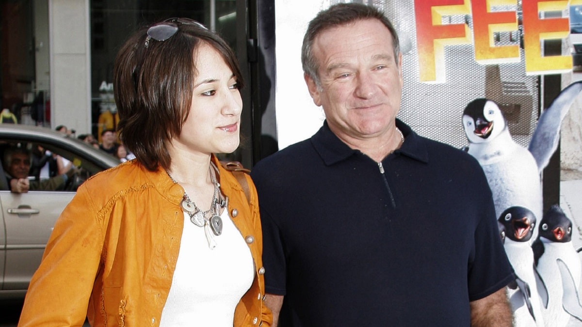 La figlia di Robin Williams si schiera contro l'AI per ricreare le voci degli attori thumbnail