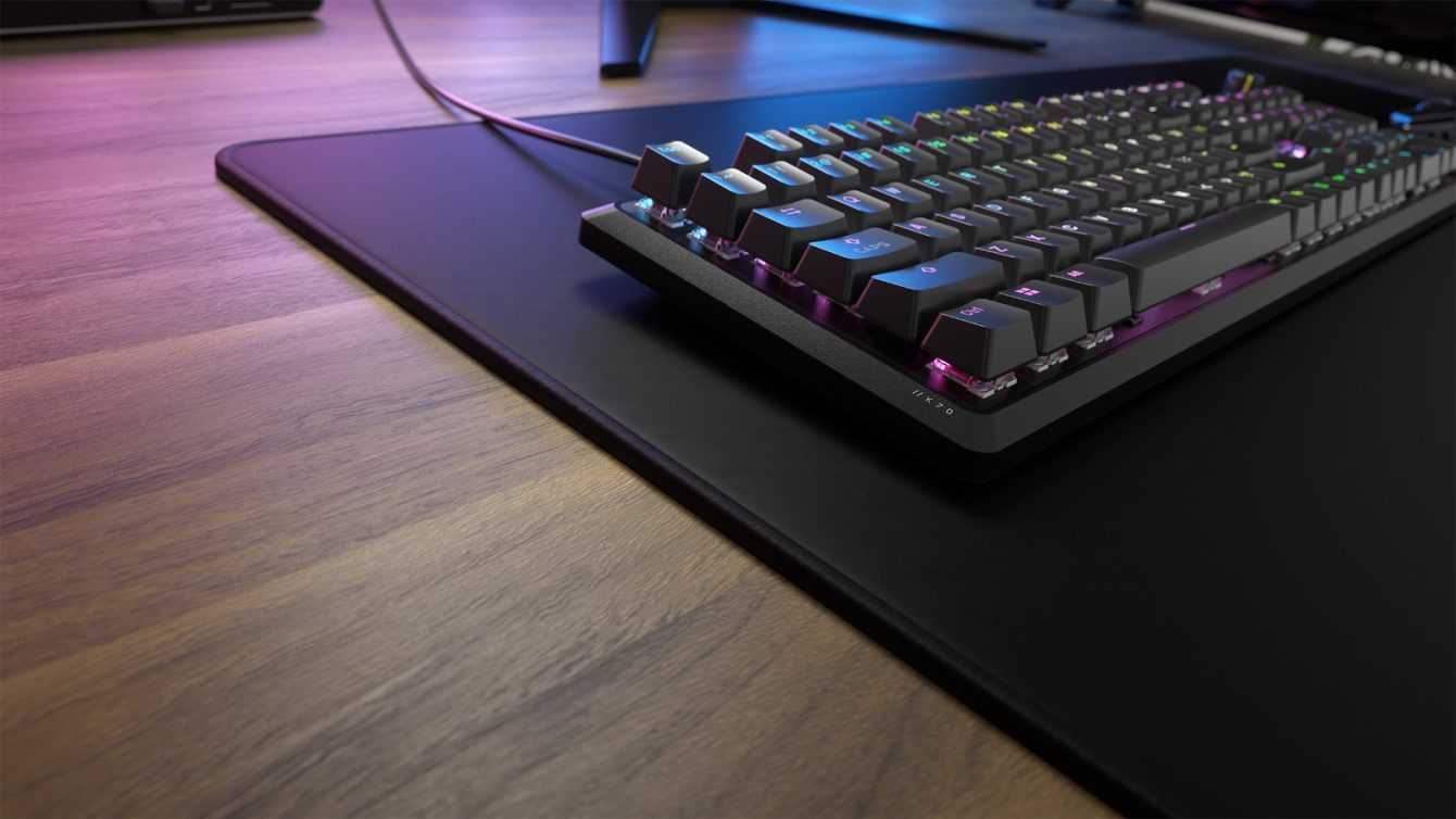 CORSAIR K70 CORE: the new gaming keyboard with CORSAIR MLX Red switches