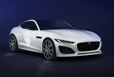 Jaguar dice addio alle auto sportive a benzina, F-TYPE ZP Edition sarà l'ultima thumbnail