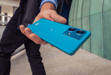 La recensione di Motorola edge 40 neo: uno smartphone che si fa notare thumbnail