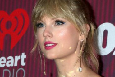 YourArtist AI permette di parlare e far cantare i propri artisti preferiti thumbnail