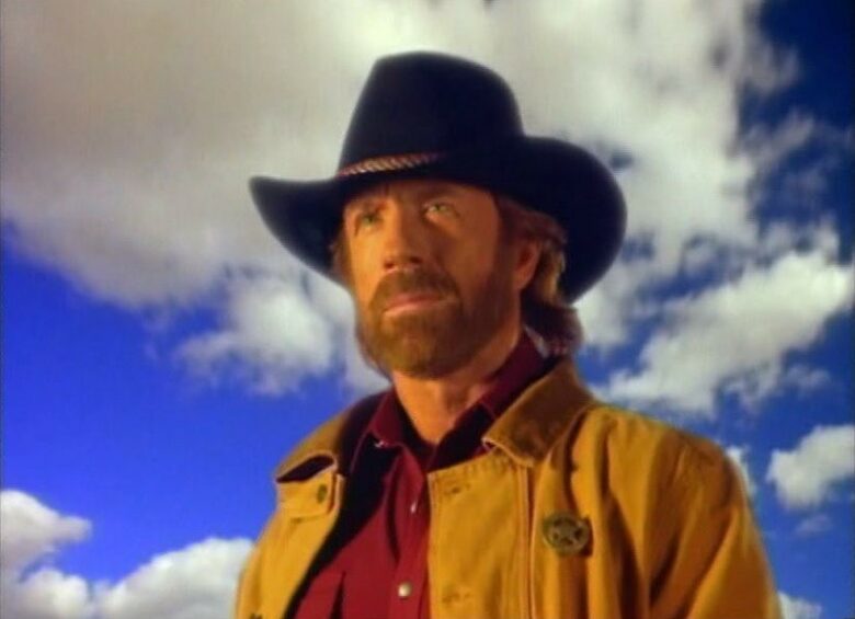 The return of Chuck Norris in the sci-fi Agent Recon