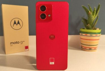 La nostra recensione di moto g84 5G, solidità a un prezzo imbattibile thumbnail