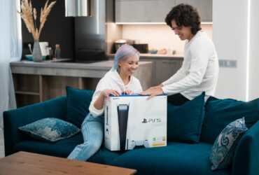 PS5 scontata di 120€ per il Black Friday 2023: ecco tutte le offerte di Sony thumbnail