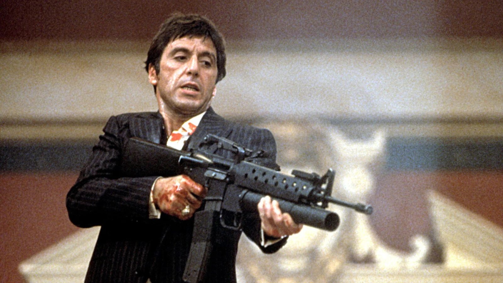 Scarface: the remake is without a director